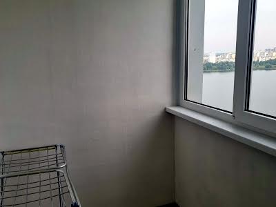 квартира за адресою Київ, Ревуцького вул., 54
