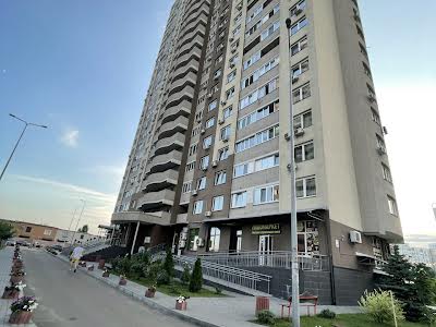 квартира по адресу Соломии Крушельницкой ул., 13