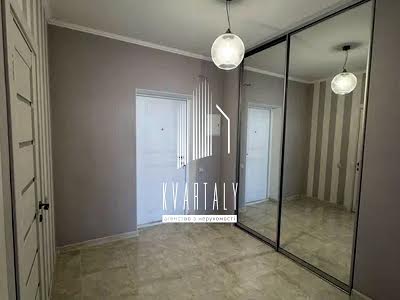 квартира за адресою Драгоманова вул., 2Б