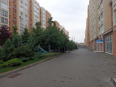 квартира за адресою Героїв Небесної Сотні просп., 26/21