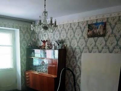 квартира за адресою Космонавтів вул., 31/5