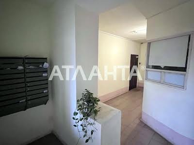 квартира за адресою Зоопаркова вул., 12