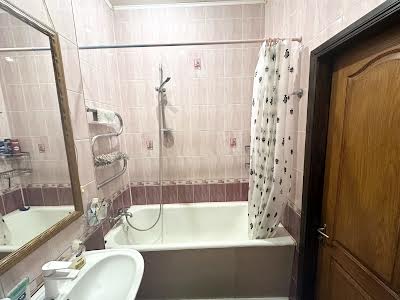 квартира за адресою Сталеварів вул., 26