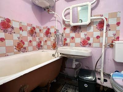 квартира за адресою Сергія Скальда вул. (Комарова), 9