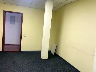 комерційна за адресою Академіка Заболотного вул., 3