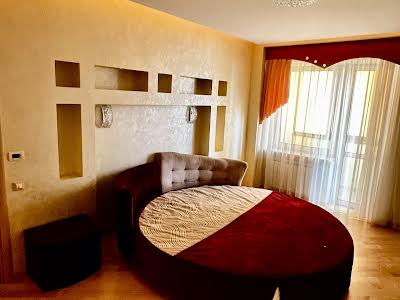 квартира за адресою Олександра Кониського вул., 28А-30А