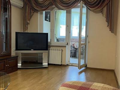 квартира по адресу Владимира Ивасюка просп. (Героїв Сталінграду), 60