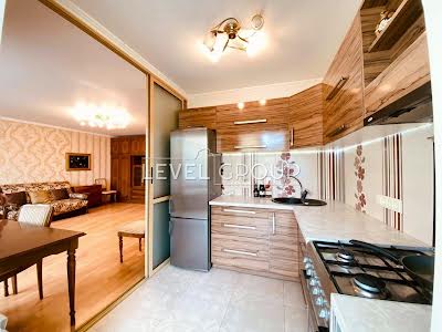квартира за адресою Бульварно-Кудрявська вул. (Воровського), 6