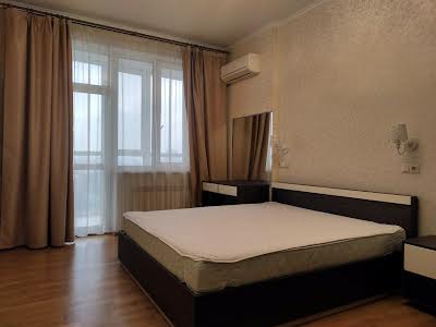 квартира по адресу Уинстона Черчилля ул. (Красноткацкая), 43