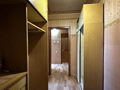 квартира по адресу Ревуцкого ул., 18
