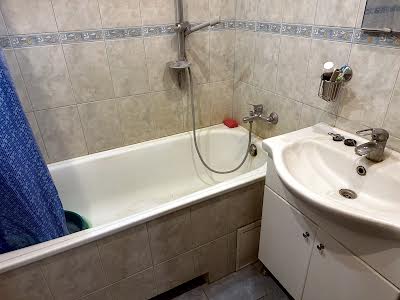квартира за адресою Дашавська вул., 25