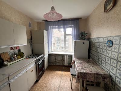 квартира за адресою Машинобудівна вул., 8