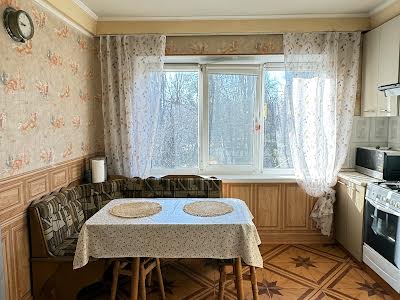 квартира за адресою Романа Ратушного вул. (Волгоградська), 29
