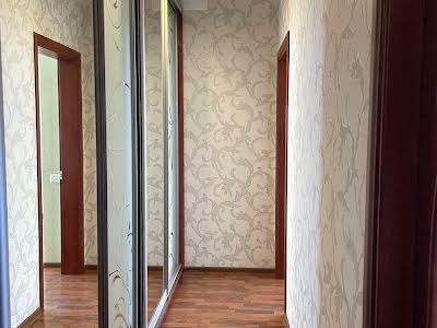 квартира за адресою Василя Симоненка вул., 2Б