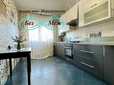 квартира за адресою Волошкова вул., 74