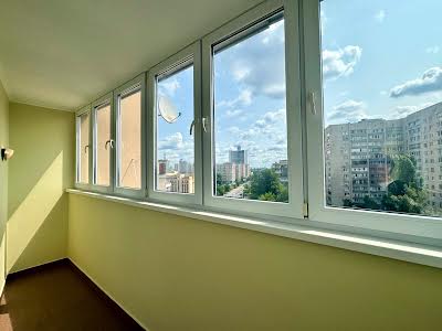 квартира по адресу Раисы Окипной ул., 10