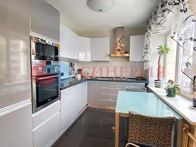 квартира за адресою Саксаганського вул., 7