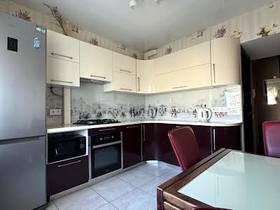 квартира за адресою Тополь 3, 13