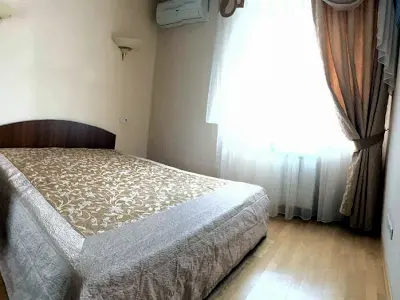 квартира по адресу Червоной Калины просп. (Владимира Маяковского), 72