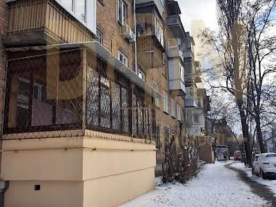 квартира за адресою Черняховського вул., 12