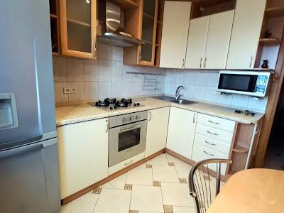 квартира за адресою Сокальська вул., 6