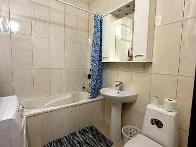 квартира за адресою Академіка Філарета Колесси вул. (), 30