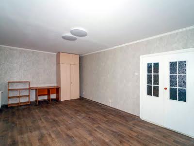 комерційна за адресою Бориса Гмирі вул., 9в