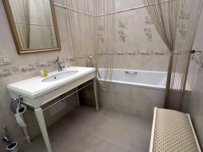 квартира за адресою Французький бульв., 64