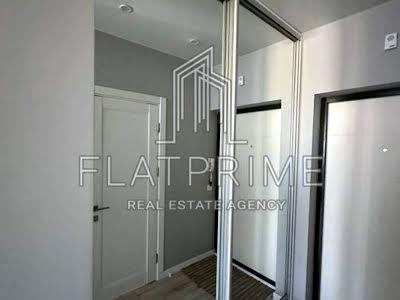 квартира за адресою Регенераторна вул., 4