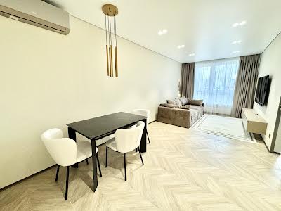 квартира за адресою Драгоманова вул., 31-А