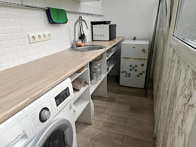 квартира за адресою Берегова вул., 3