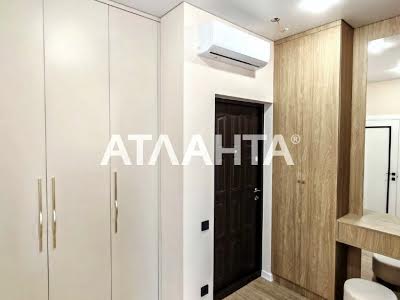 квартира за адресою Краснова вул., 3