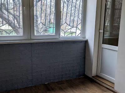 квартира за адресою Івана Фунтового вул., 68