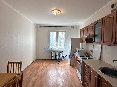 квартира за адресою Драгоманова вул., 1 Б