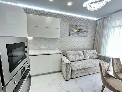 квартира за адресою Каманіна, 16-А