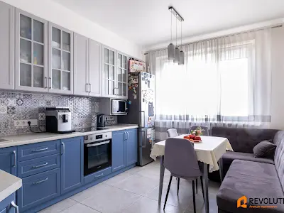 квартира за адресою Феодосійська вул., 3-В