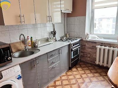 квартира за адресою Святослава Ріхтера вул. (Щорса), 131