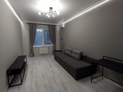 квартира по адресу Кучеревського бульв., 1А