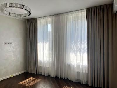 квартира за адресою Салютна вул., 2 в