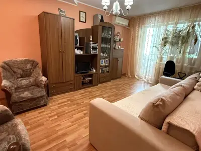 квартира за адресою Озерна вул., 14