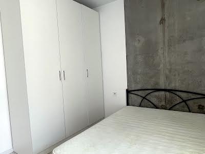 квартира за адресою Салютна вул., 2к3
