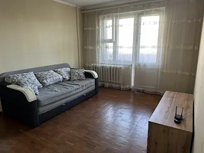 квартира за адресою Рональда Рейгана вул., 9-В