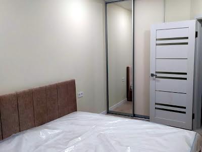 квартира за адресою Трускавецька вул., 10