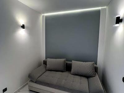 квартира за адресою Угорська вул., 12г