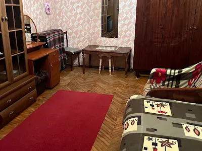 квартира за адресою Салютна вул., 11