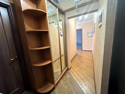 квартира по адресу Бориса Гмыри ул., 18