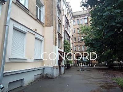 квартира за адресою Авіаконструктора Антонова вул., 2/32 к8