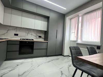 квартира по адресу Миру 12, 12