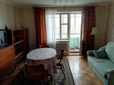 квартира за адресою Олексіївська вул., 14А
