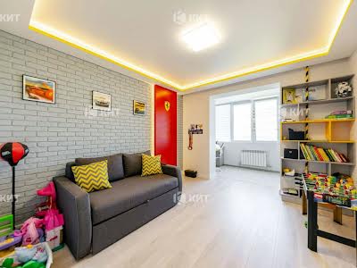 квартира за адресою Астрономічна вул., 31 И